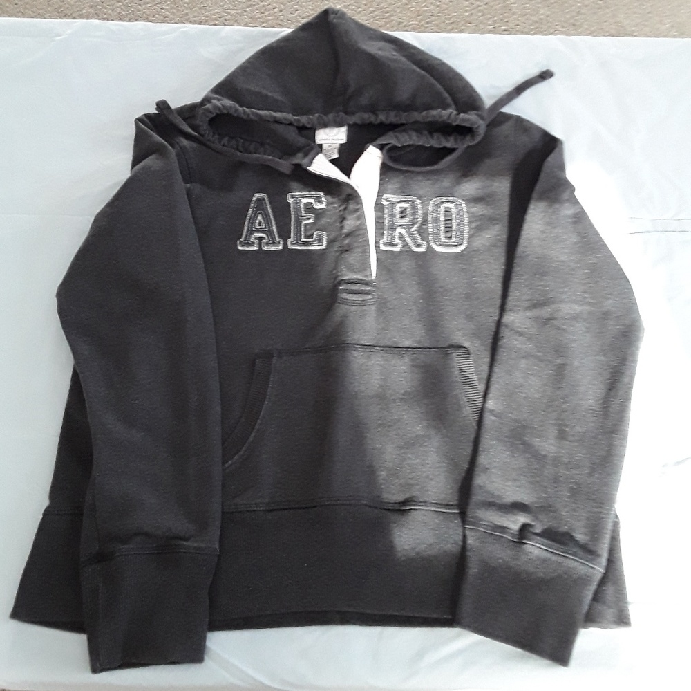 Pullover hoodie